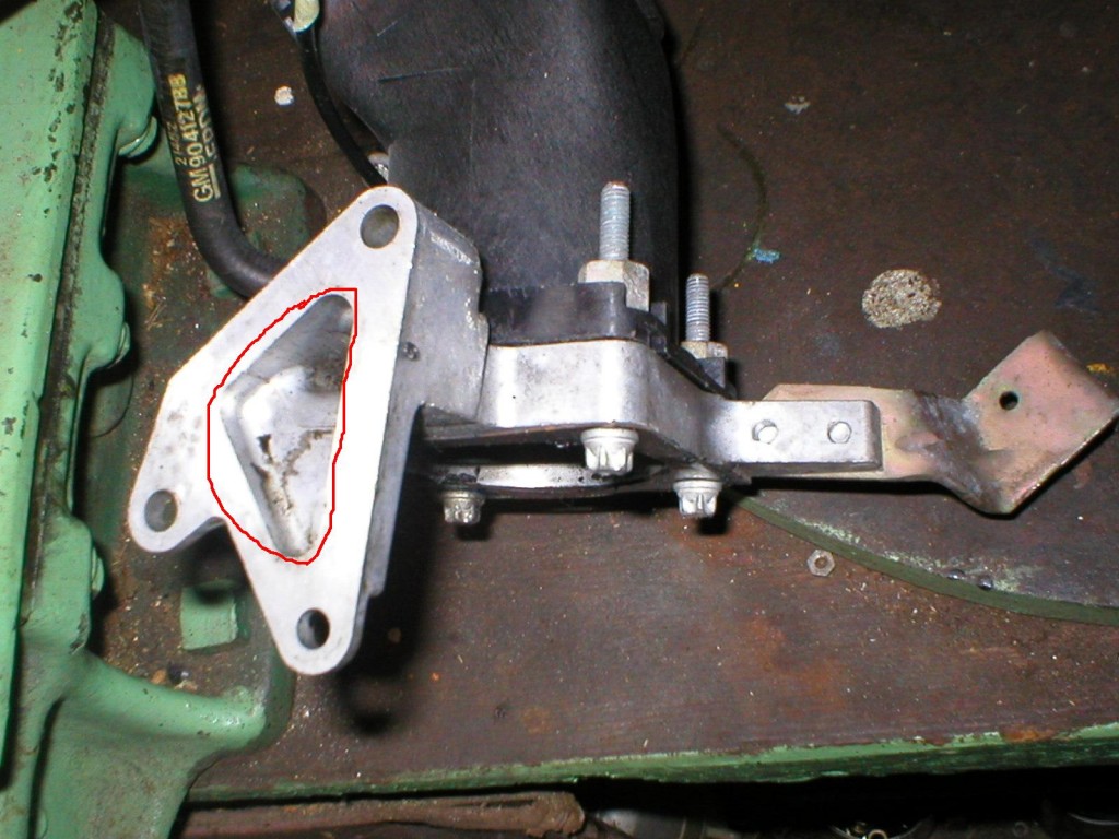 podstawka przepustnicy c16xe.jpg