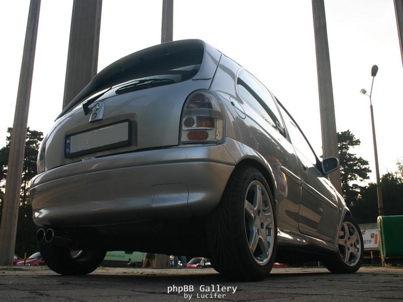 corsa back