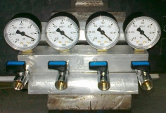 Synchronizator przepustnic